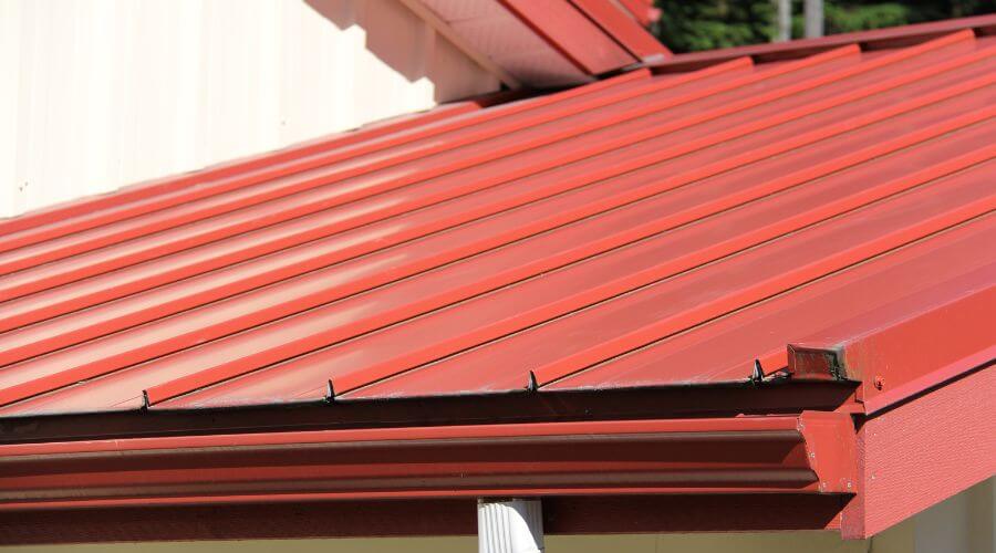 Professional metal roof installation in Unionville, TN